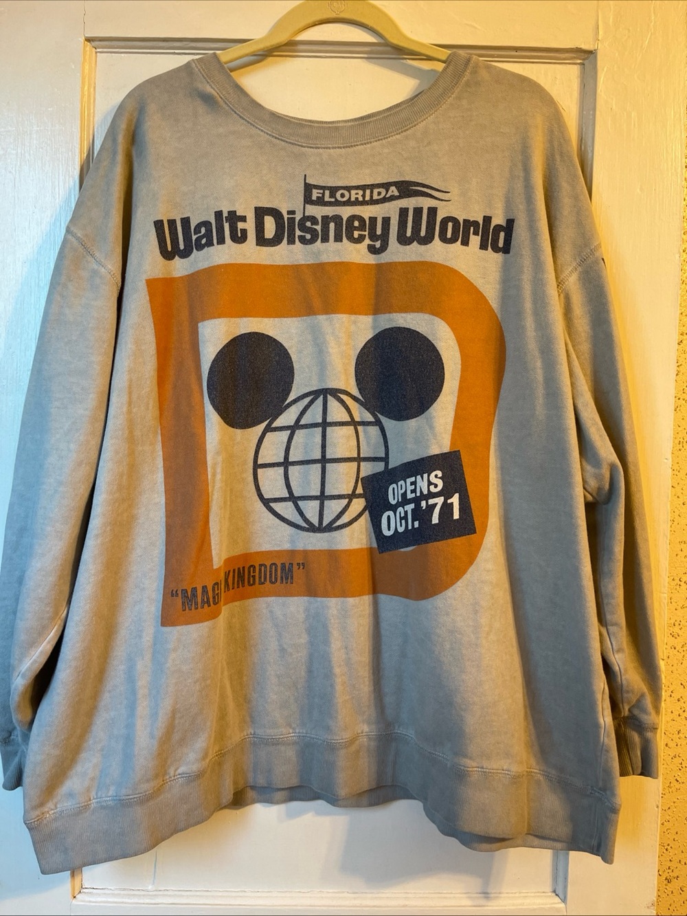 Walt Disney World Sweatshirt 50th Anniversary, Size 1X, Vault Collection 1971